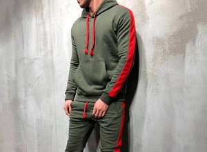Спортивні костюми