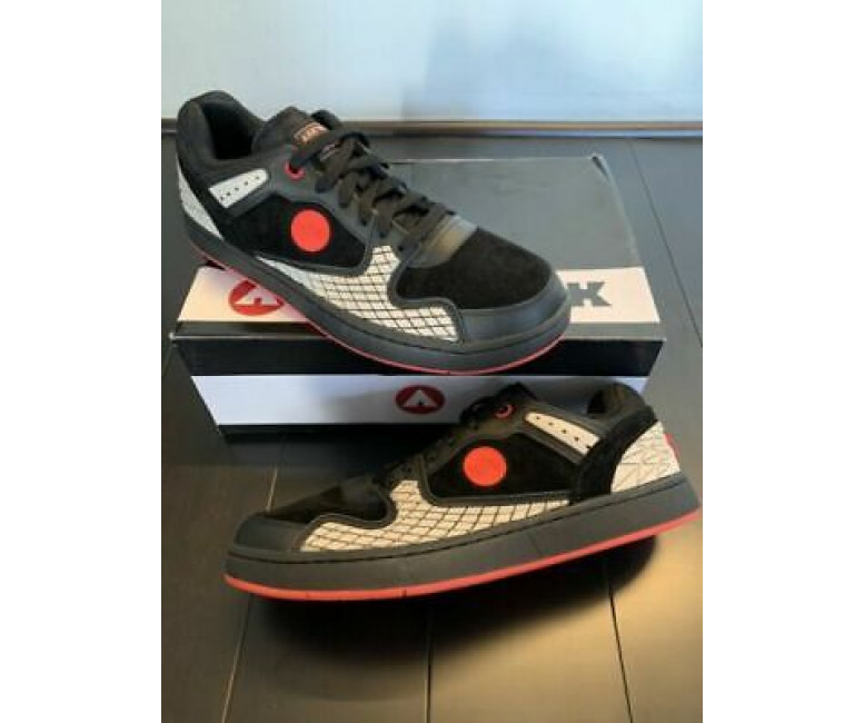 Airwalk Proto 400F Black/Red/Grey  